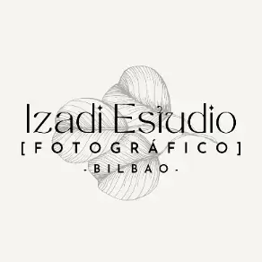 Izadi Estudio Fotográfico (Fabián Albayay Fotógrafo)