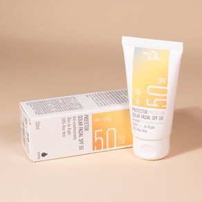 FLUIDO FACIAL SPF 50 PIGMENTO COLOR PREVENT