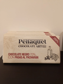 Chocolate negro 70% con pasas al pacharán. Peñaquel