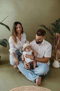 MINI SESIÓN FAMILIAR ESTUDIO