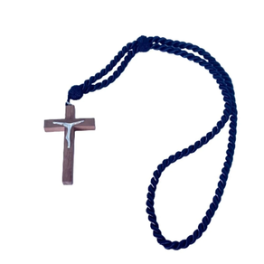 Cordón marino con cruz de madera