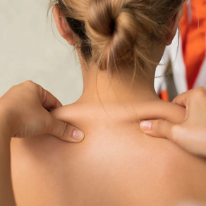 MASAJE TERAPÉUTICO  BONO 4 SESIONES