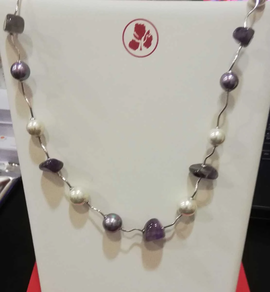 Gargantilla orquidea perla y cuarzo