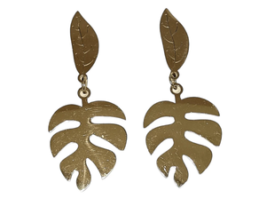 Pendiente hoja dorada