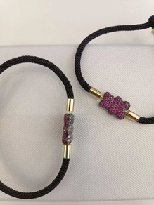 Pulsera con forma oso de latón y circonitas engarzadas