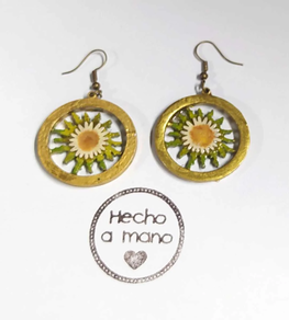 PENDIENTES DE EGUZKILORE DORADOS