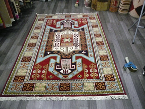 Alfombra lana anudada a mano 144 x 200 kazak-red1
