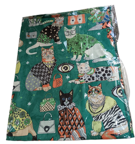 Pañuelo verde con gatos