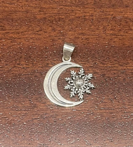 Zintzilikario Zilar Eguzkilore eta Ilargia