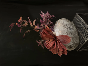 Jarrón decorativo de flor artificial