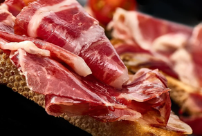 Lonchas de Paleta ibérica Bellota 100% raza ibérica envasada al vacio 100 gr