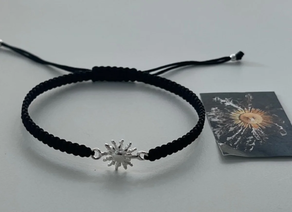 PULSERA CON EGUZKILORE PLATA