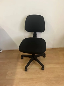 OFERTA EXPOSICION! SILLA SALDAÑA SIN BRAZOS TAPIZADO NEGRO