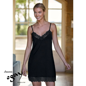 Combinación con encaje marfil Greta de Janira