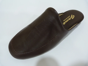 Zapatilla de piel de caballero GAME 791 MARRON
