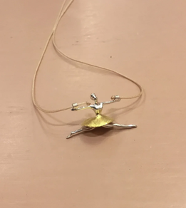 Collar bailarina