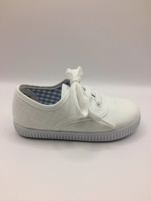 Zapatillas blancas con cordones