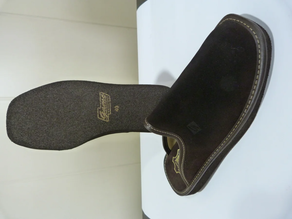 GAME 16003 zaldunaren zapatilla Piel Serraje Marronen