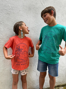 Camiseta “ Eguzki” color go green o color fiesta