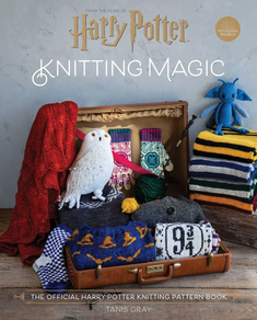 Harry Potter Knitting Magic liburua