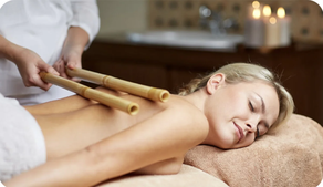 MASAJE CON CAÑAS DE BAMBÚ