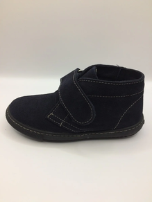 Botas de serraje en marino