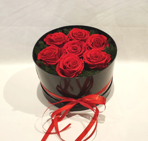 CAJA  DE ROSAS, LOVE IN BOX