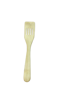 pala de pescado con ranuras