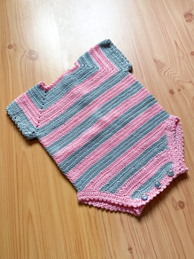 Body bebé de algodón hecho a mano.