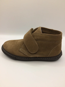 Botas de serraje en marrón