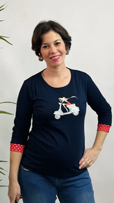 CAMISETA CHICA EN SCOOTER