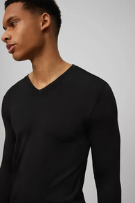 Camiseta de manga larga en cuello pico thermoreguladora