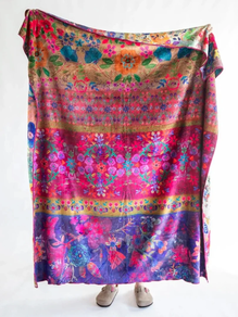 Manta reversible estampada