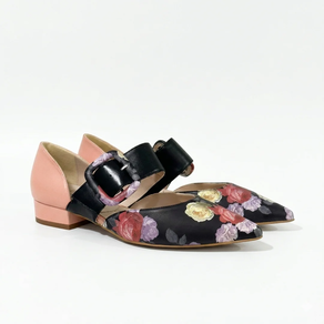 Zapato de Piel Floral con Hebilla Paul Mayer