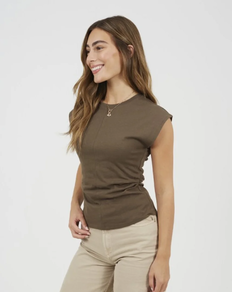 Camiseta frunces kaki