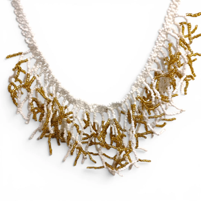 Collar Elegance